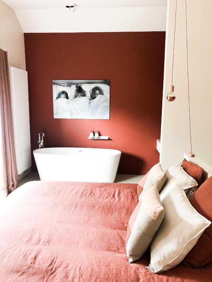 The Oak Hotel วาฟร์ ภายนอก รูปภาพ