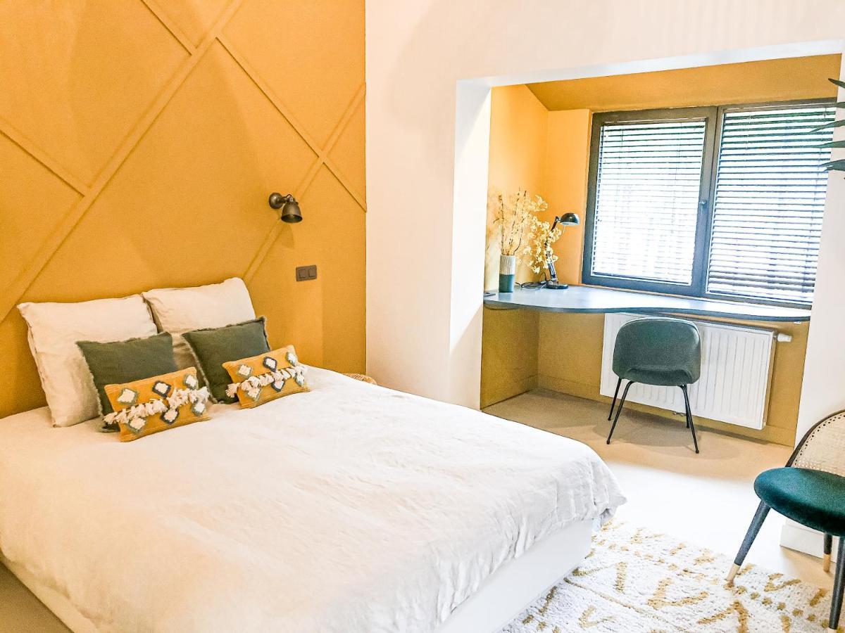 The Oak Hotel วาฟร์ ภายนอก รูปภาพ
